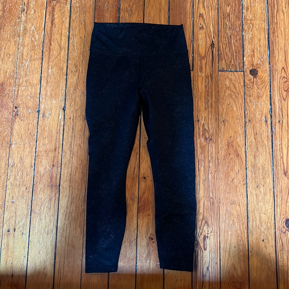 Fabletics power hold black sparkly 7/8 leggings in like new condition
